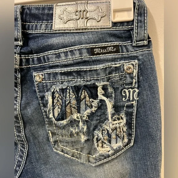 Miss Me Dark Blue Bootcut Jeans Size 27 Y2K style - Picture 1 of 7
